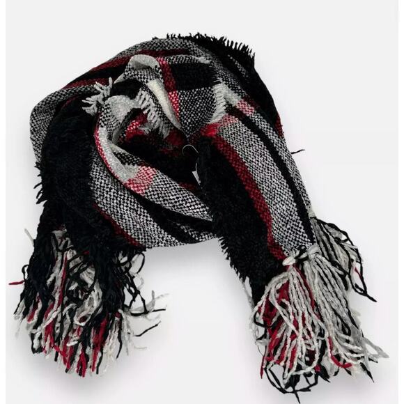 Soft Chenille Scarf Red Black Holiday Tartan Plaid Fringe Wrap - Picture 6 of 9